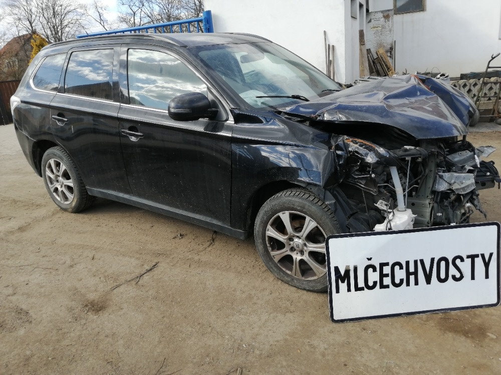 Mitsubishi Outlander 2013-2019 - 3