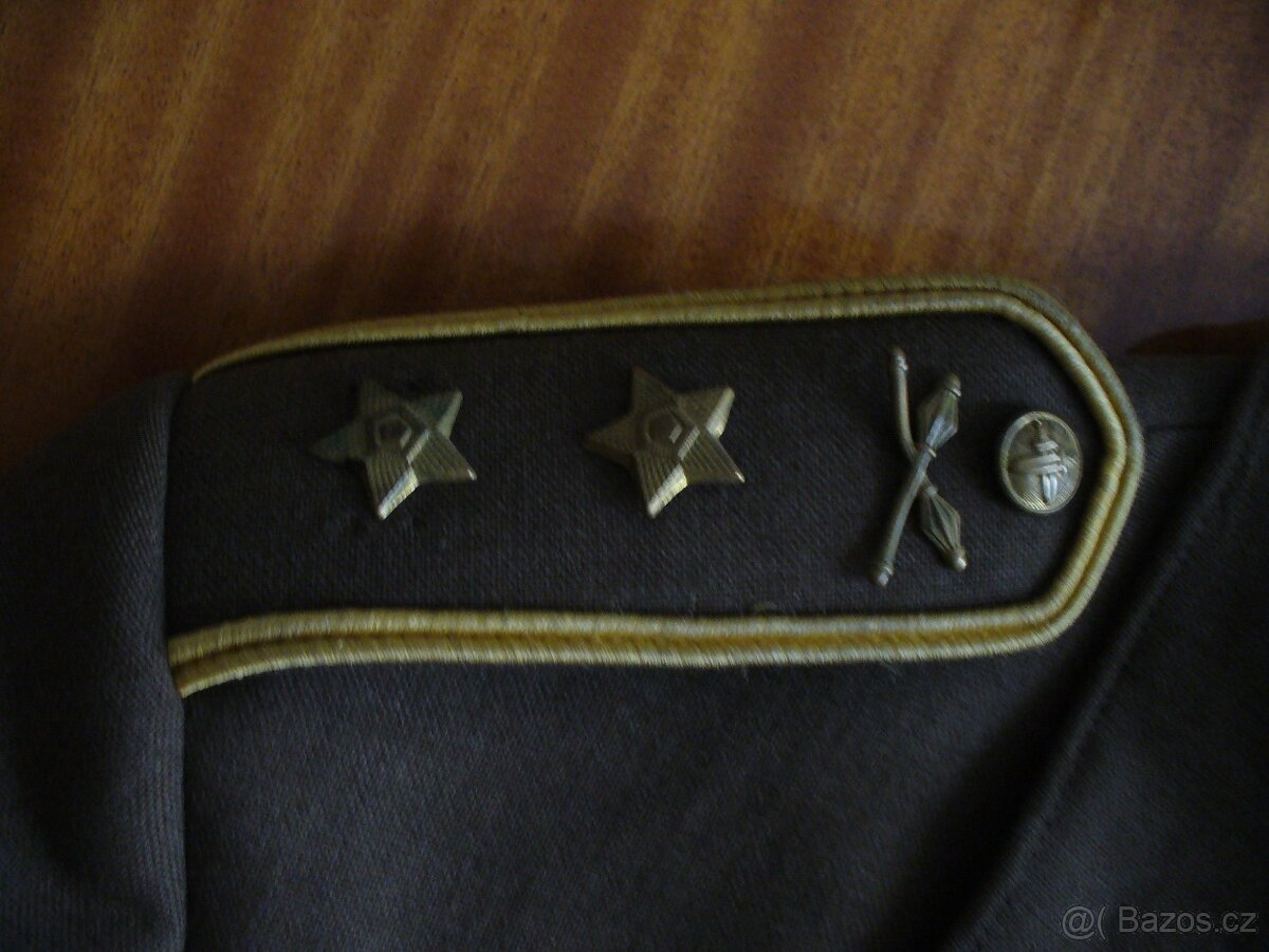 vojenská uniforma - 3