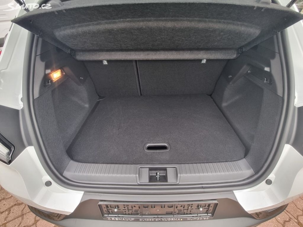 Renault Captur, Techno mild hybrid 140 - 3