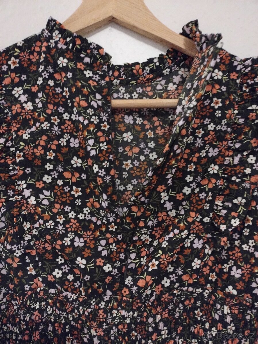 12) šatičky černé s dlouhým rukávem - 3