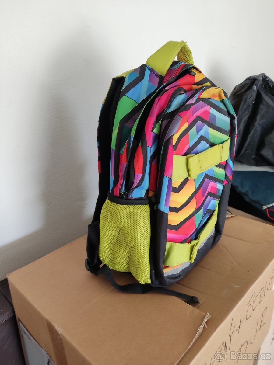 Prodám dětský školní batoh - 3