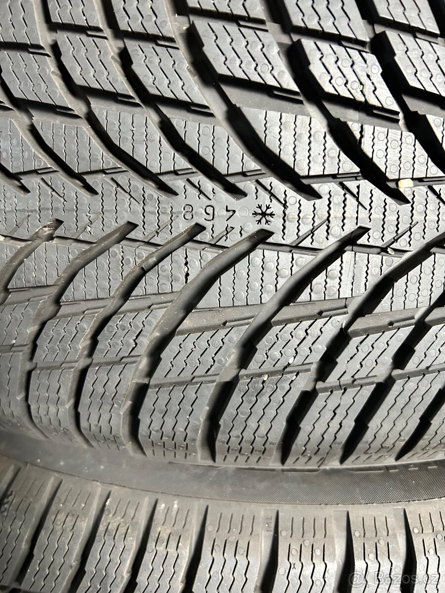 215/50/18 zimní pneu - 3