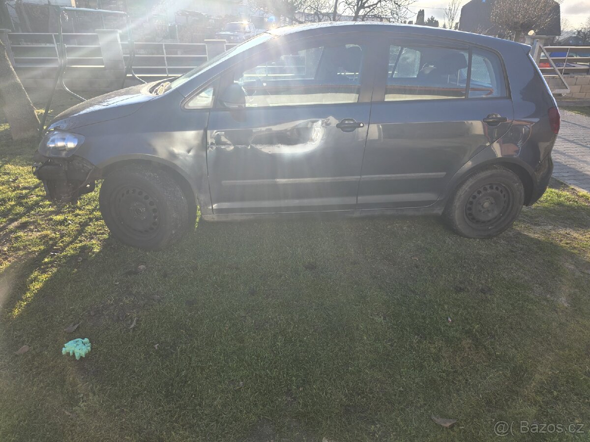 VW Golf Plus 2009 (face) na náhradní díly - 3