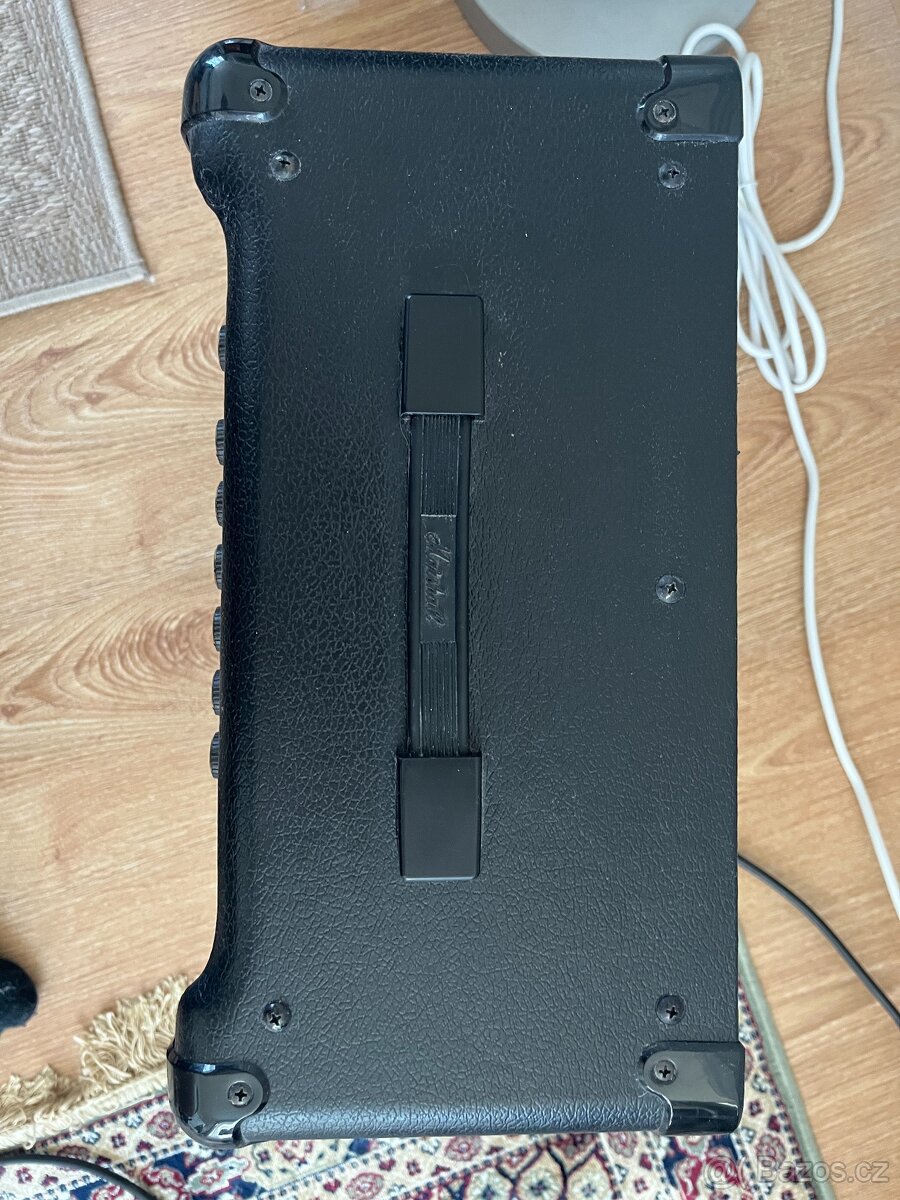 Kytarové kombo MG15R - 3