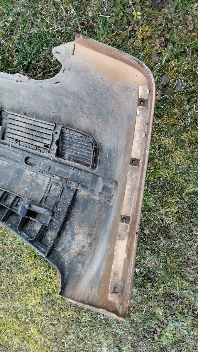 Fabia přední nárazník - 3