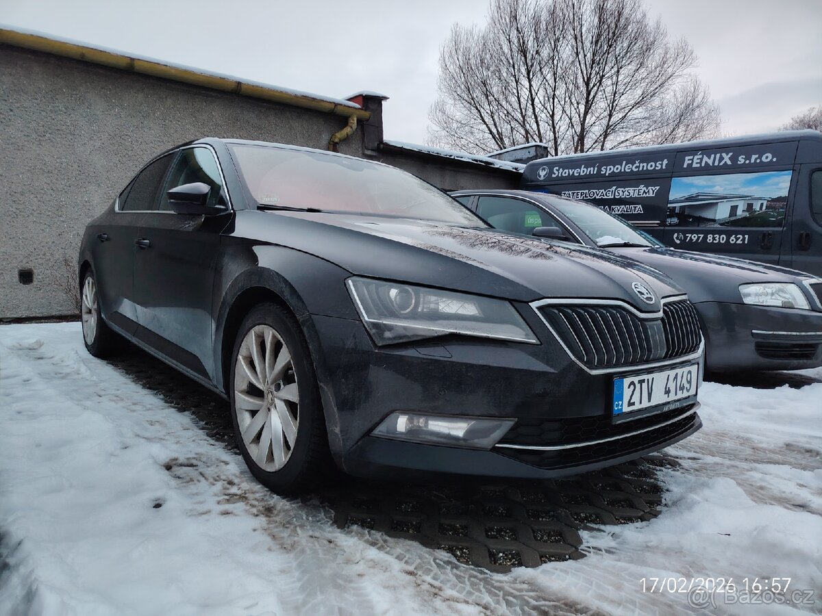 Škoda Superb 2.0 TDI DSG rok 2017 - 3