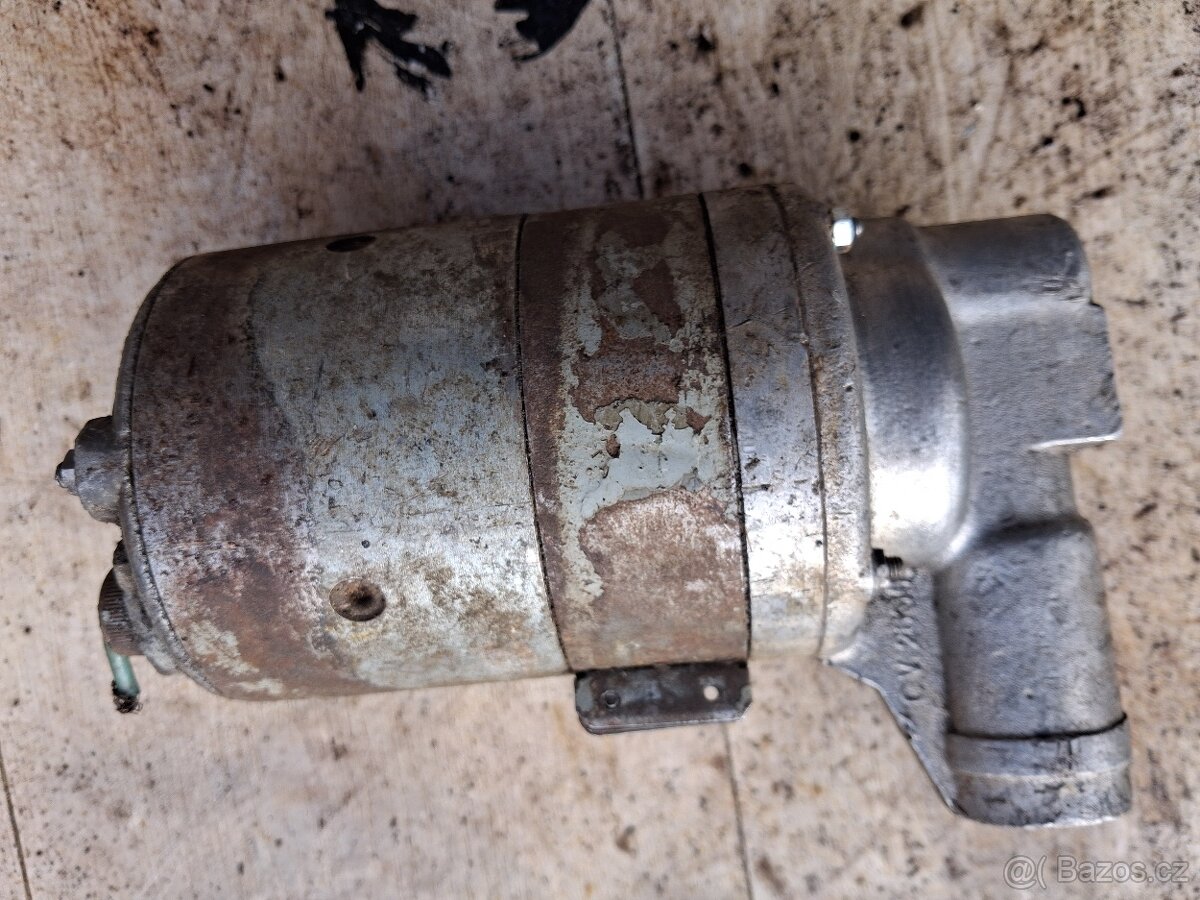 Palivové čerpadlo Praga V3S - 3