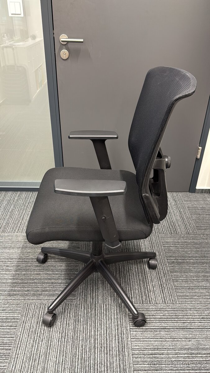 Kancelářské křeslo - 3