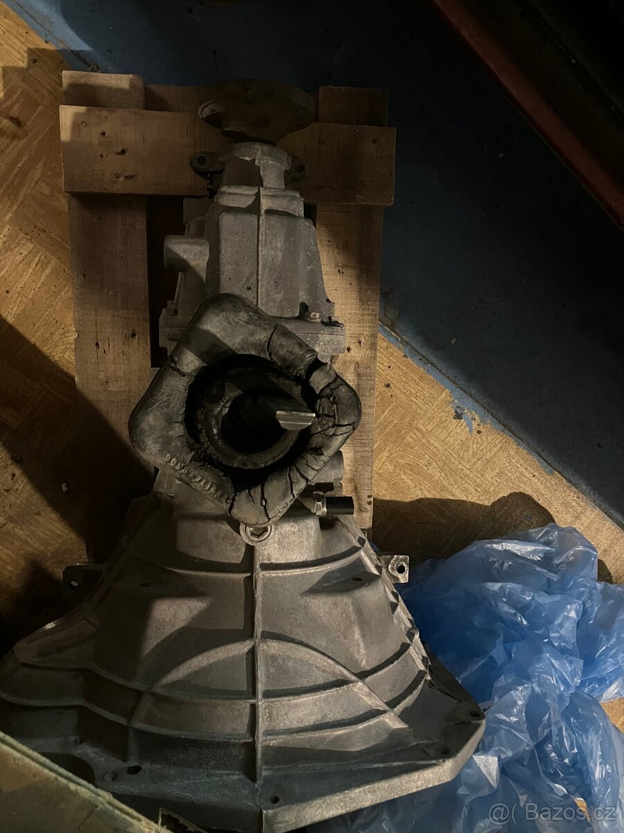 převodovka ford transit 2,5 - 3