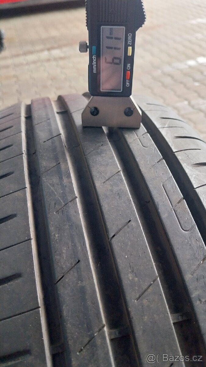 Prodám 2 x letní pneu Goodyear 205/55/17 - 3