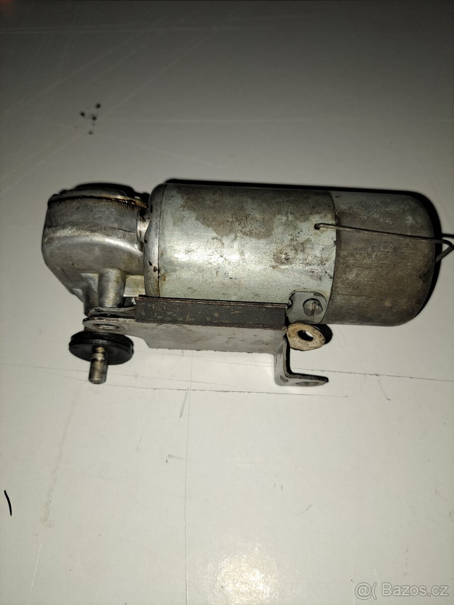 Motor stěrače Š1000MB - 3