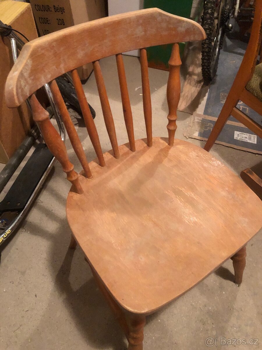 dřevěné židle k renovaci - 3