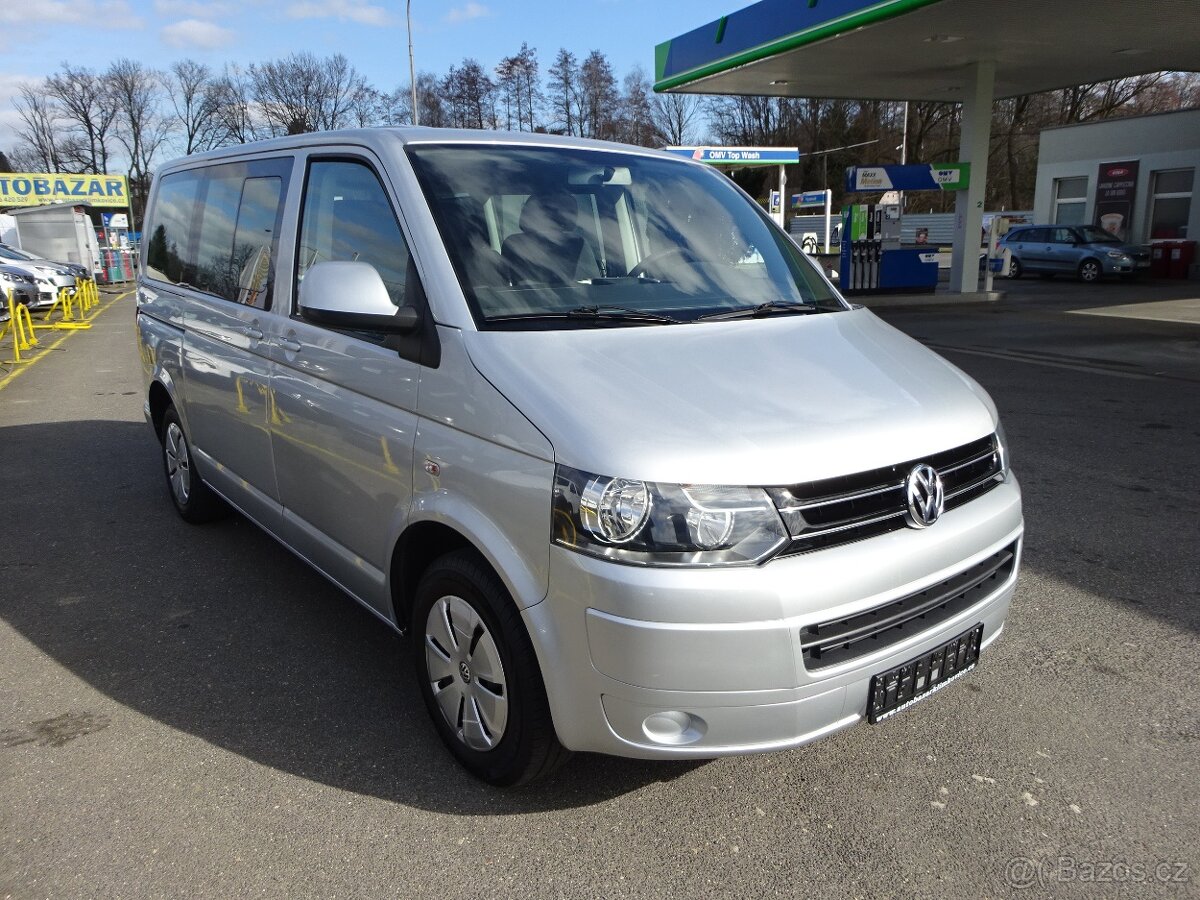 Volkswagen Caravelle 2,0TDi-9 MÍST - 3