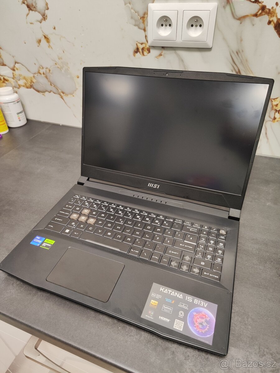 Herní notebook RTX 4070 MSI Katana 15 B13VGK – TOP STAV - 3