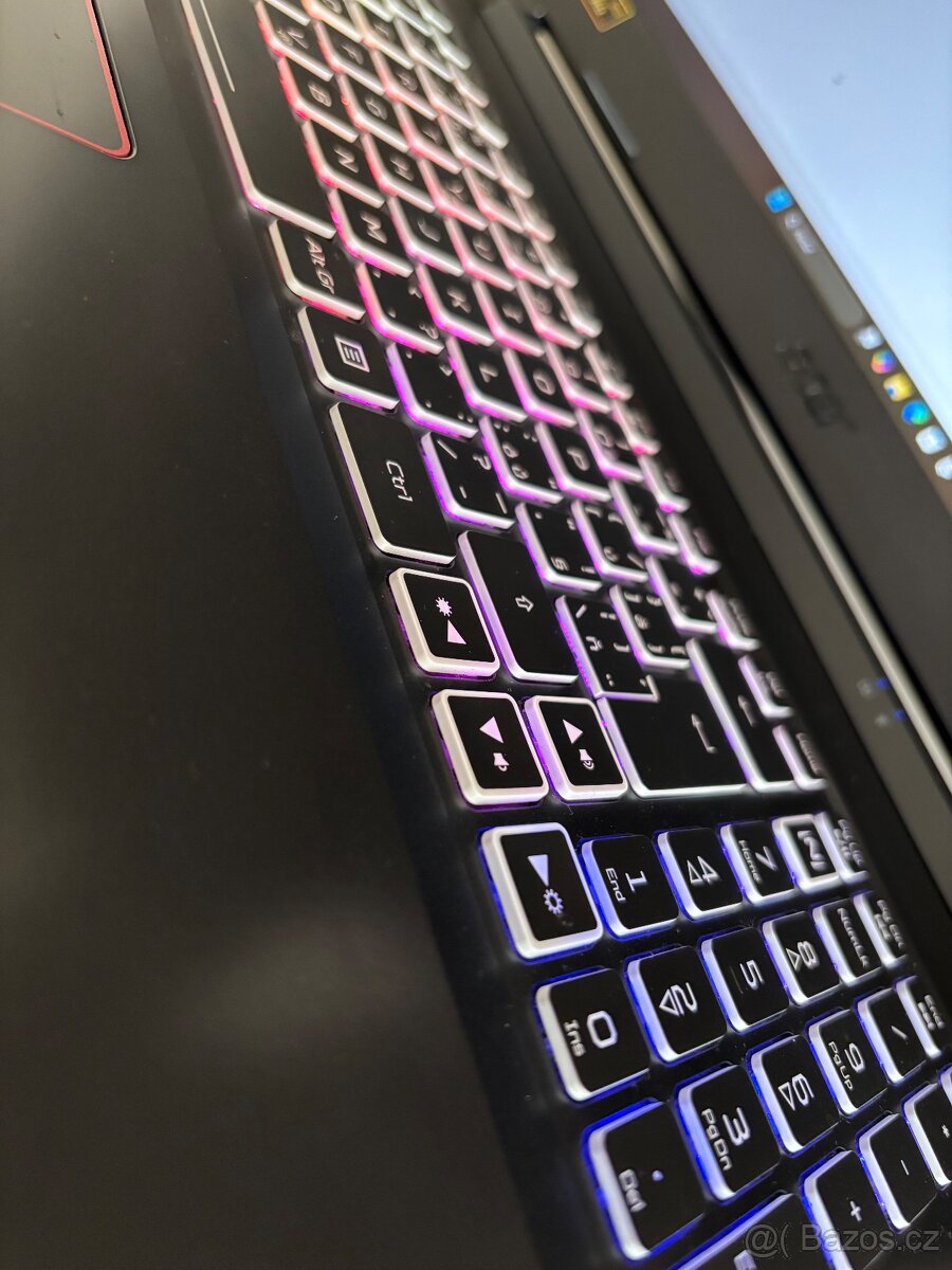 Herní notebook Acer nitro RTX 2060 - 3