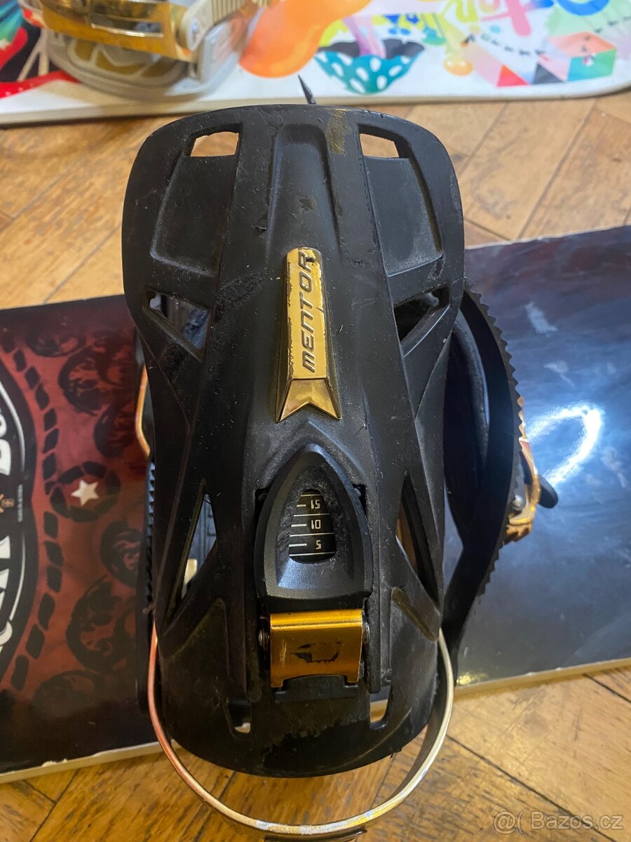 Dámský a pánský snowboard značky Forum - 3