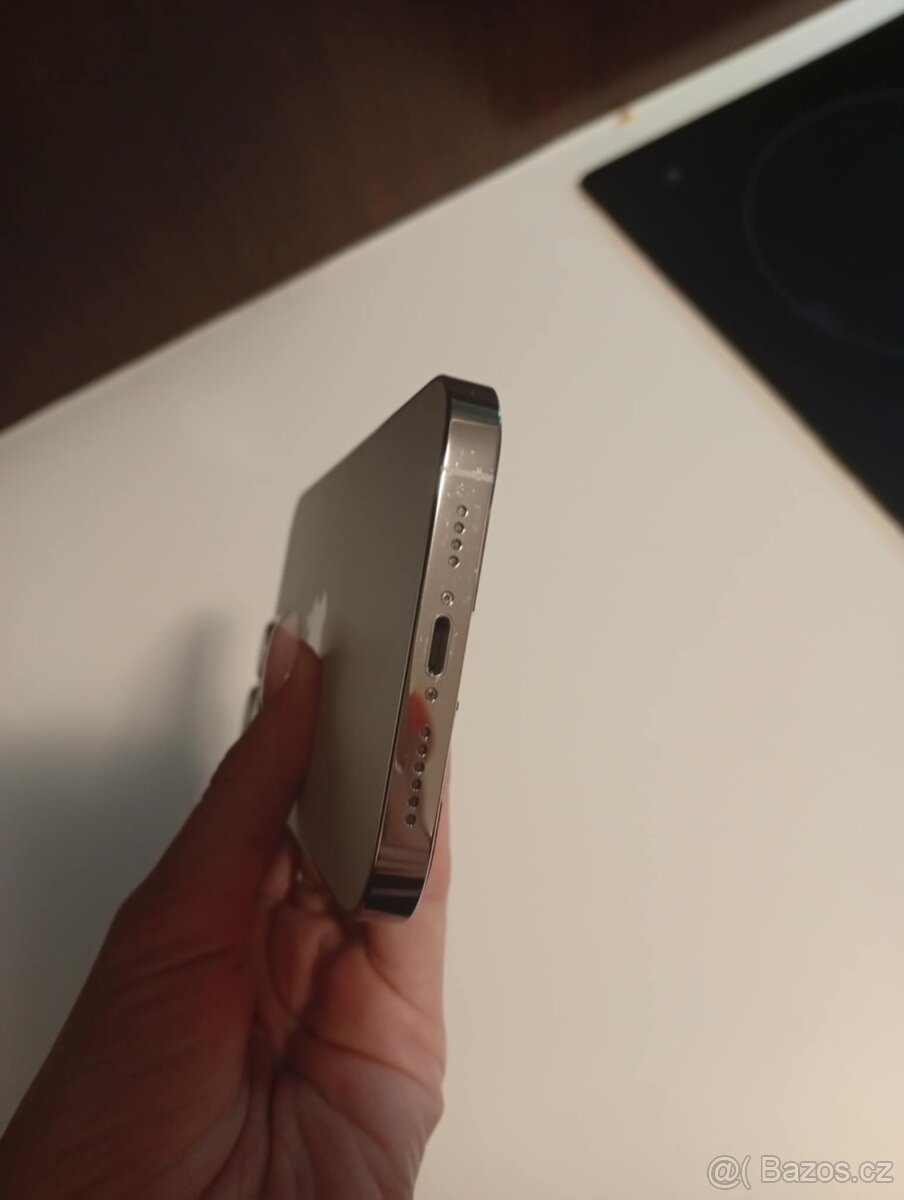 IPhone 14 Pro Max 128gb stříbrný - 3