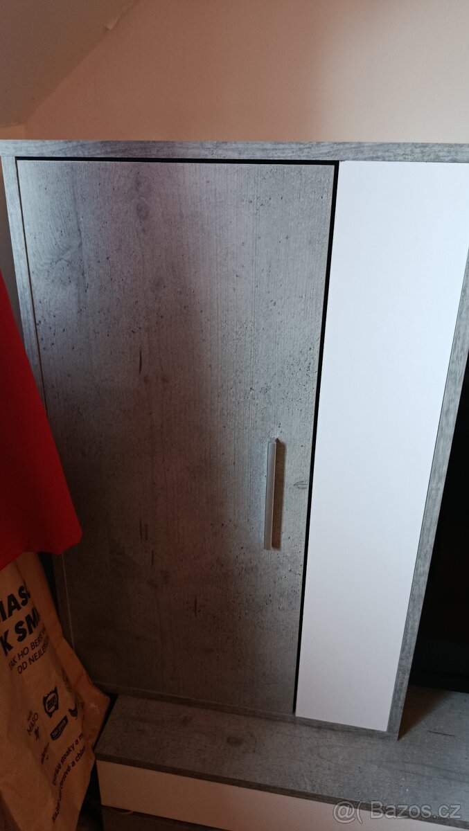 Prodám OBÝVACÍ STĚNU - 3