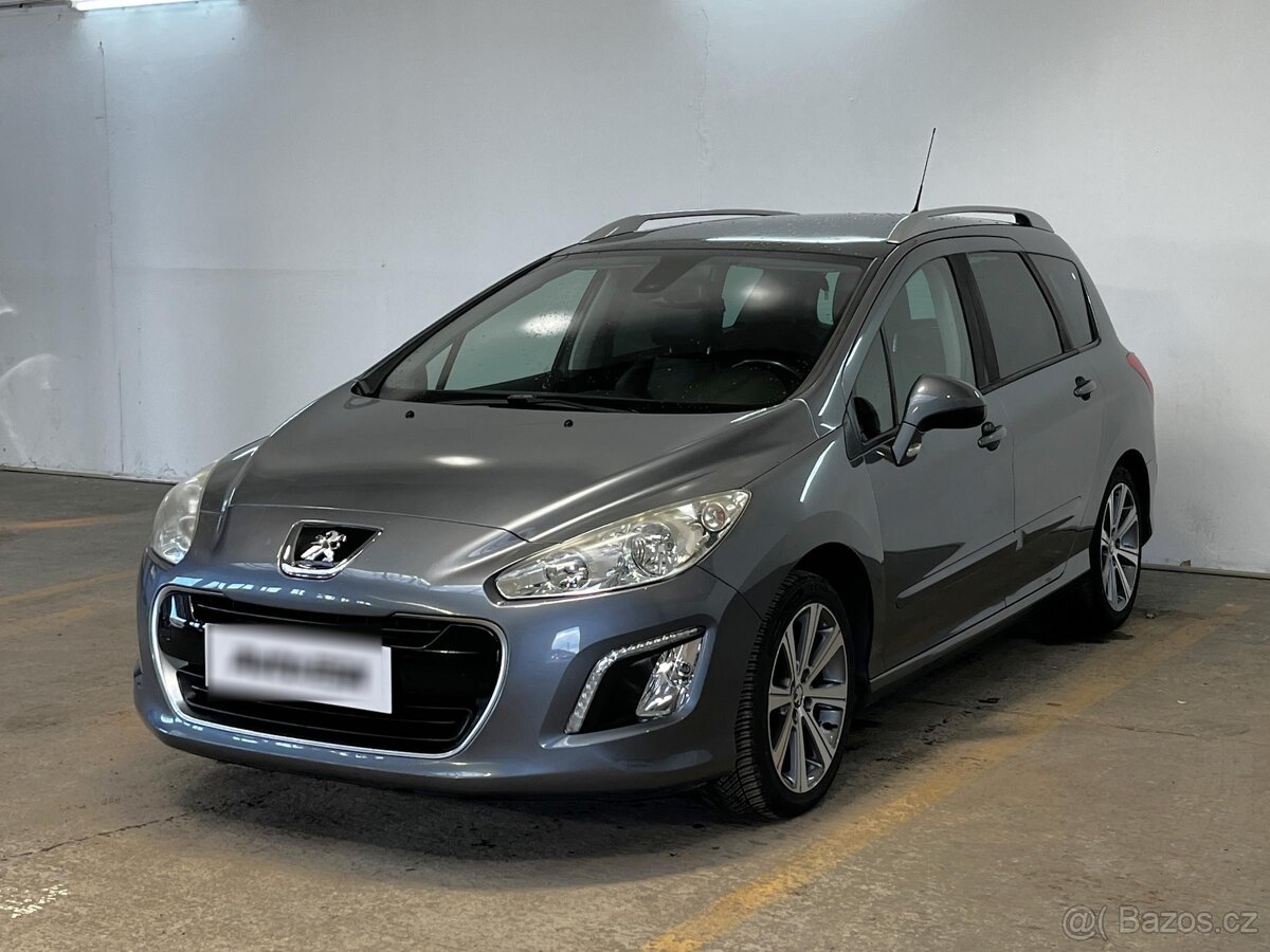 Peugeot 308 1.6 PT , 88 kW benzín, 2011 - 3