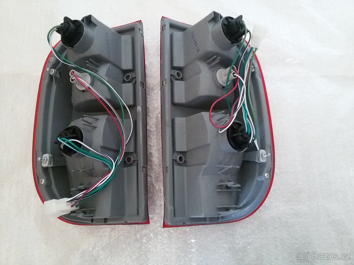 FORD RANGER: Světla 2005 - 3