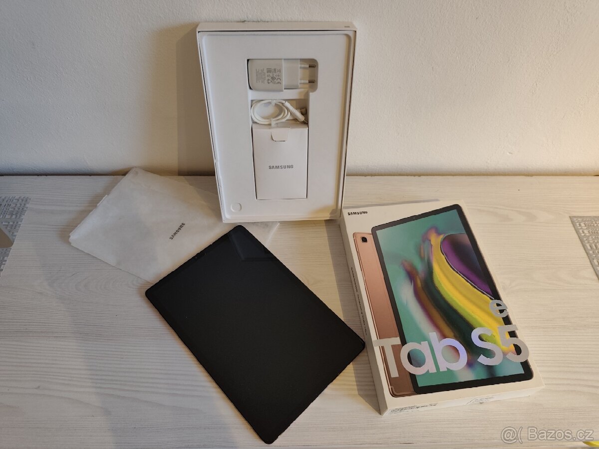 Samsung Galaxy Tab S5e (Super AMOLED displej, LTE) - 3