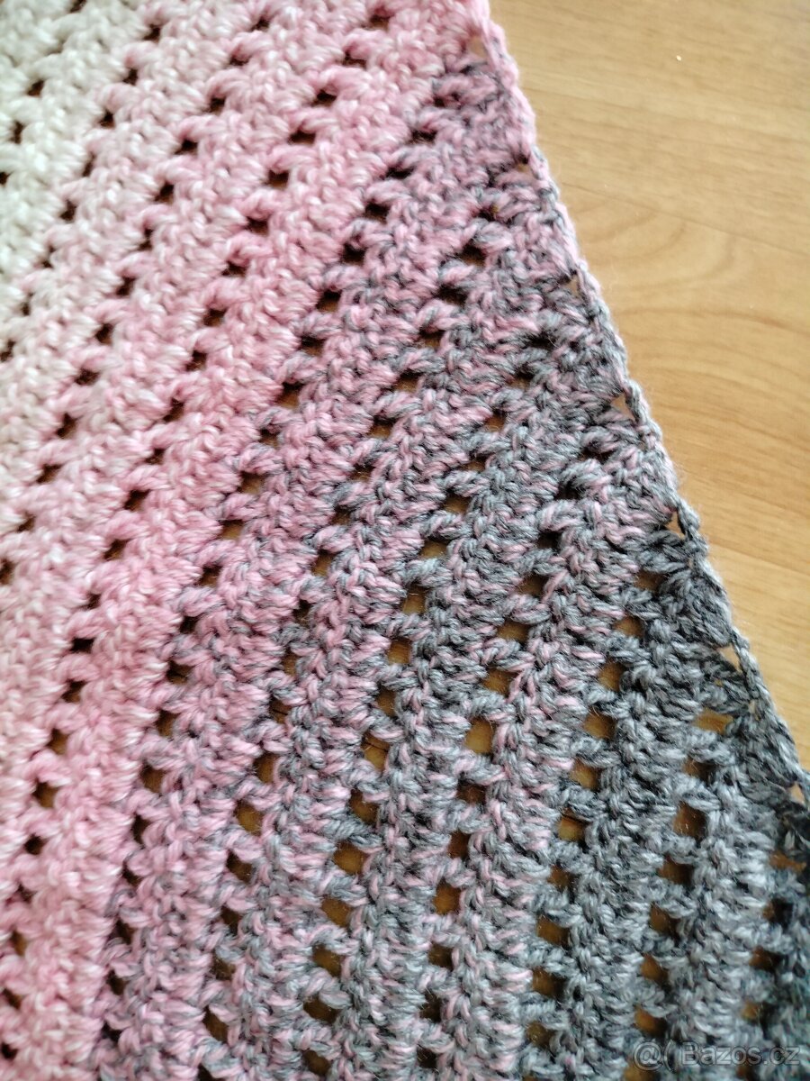 Zimní háčkovaný šátek - 3