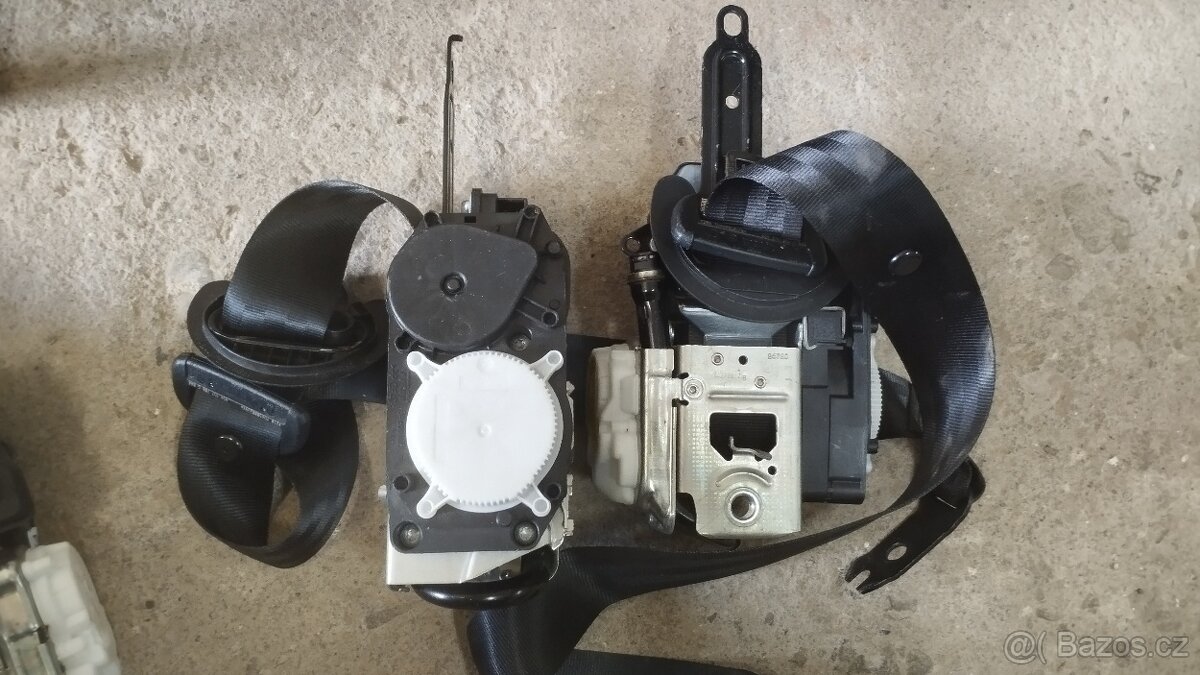 Bezpečnostní pásy Škoda kamiq, Scala - 3