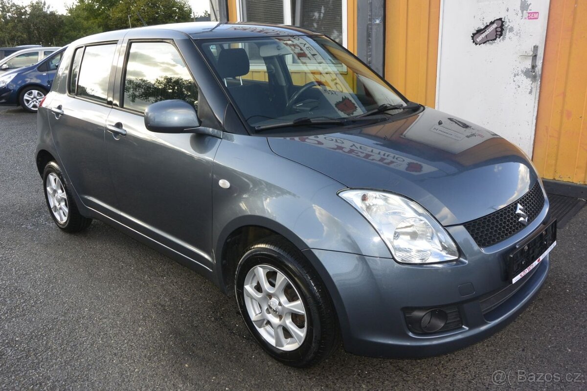 PRODÁM Suzuki Swift 1.3i16v 4x4 - 3
