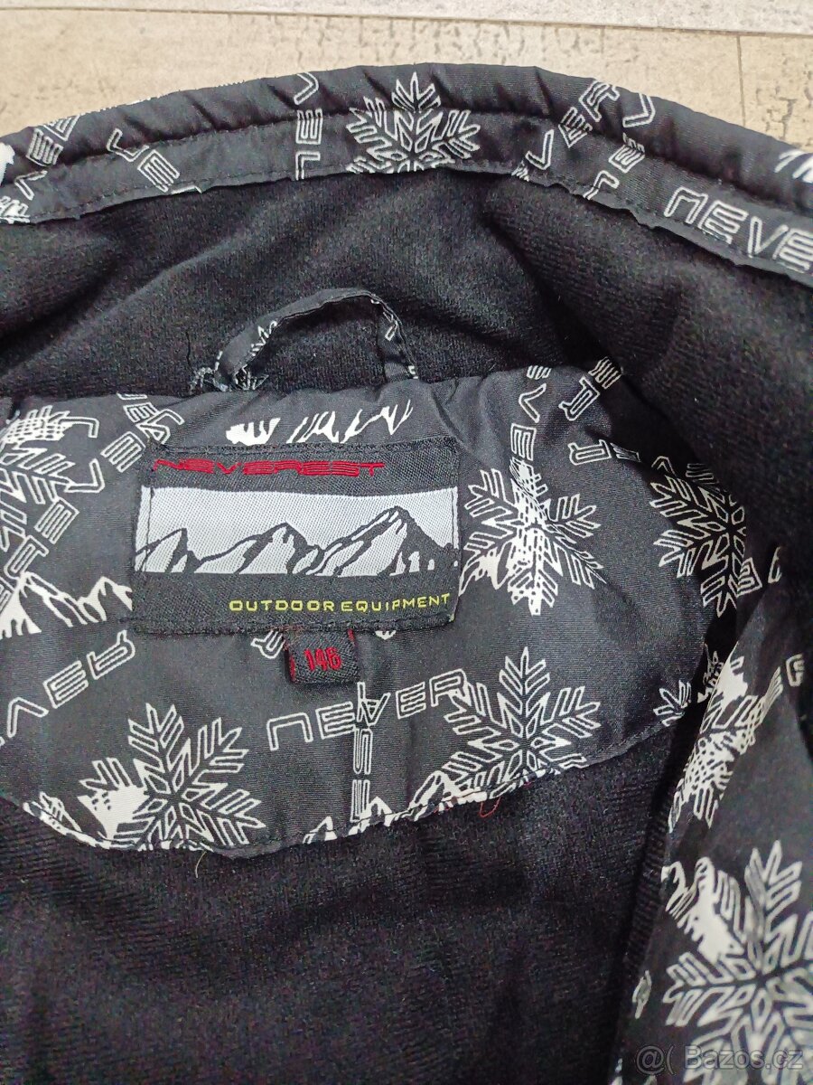 Dívčí zimní bunda NEVEREST vel. 146 - 3