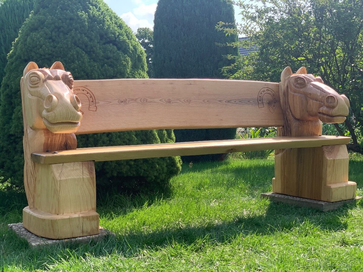 Dřevěná socha - 3