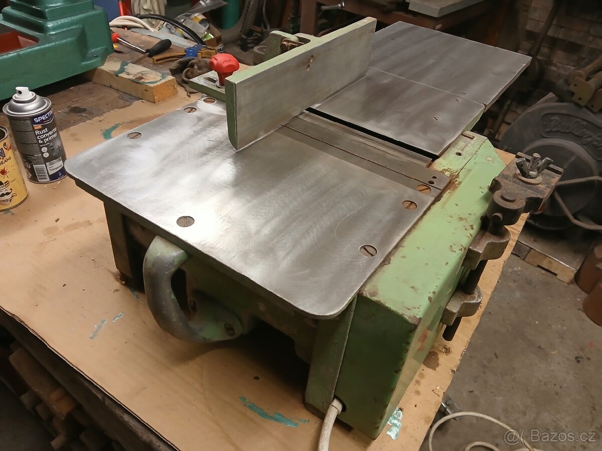 Tesařský hoblík - 3