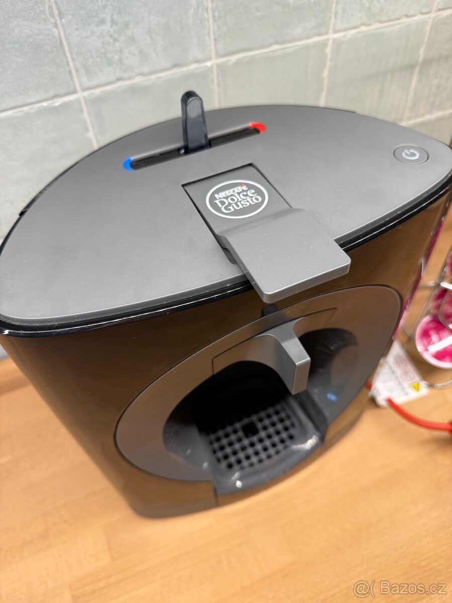 Kávovar Dolce Gusto+stojan - 3