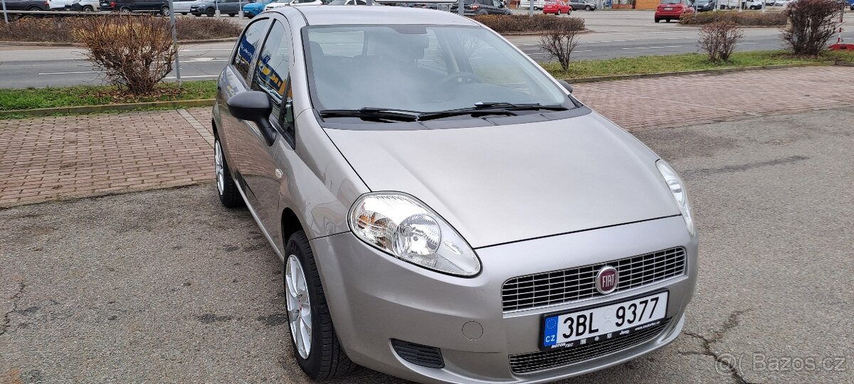 Fiat Grande Punto 1.2 najeto 78 000 km 1 maj. kou v ČR - 3