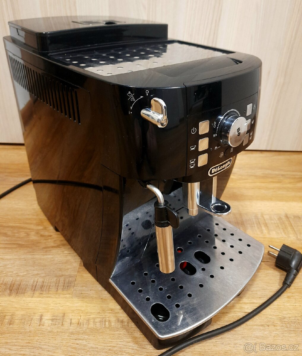 Automatický kávovar De’Longhi Magnifica S - 3
