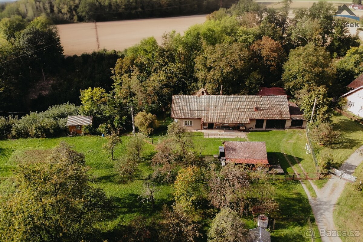 SLEVA - Prodej rodinného domu na polosamotě - 3