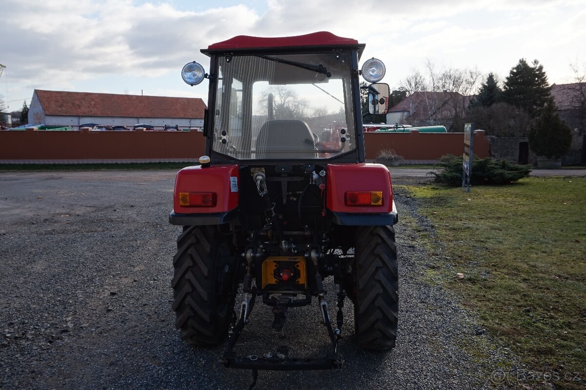 Traktor Belarus 422.1 - 3