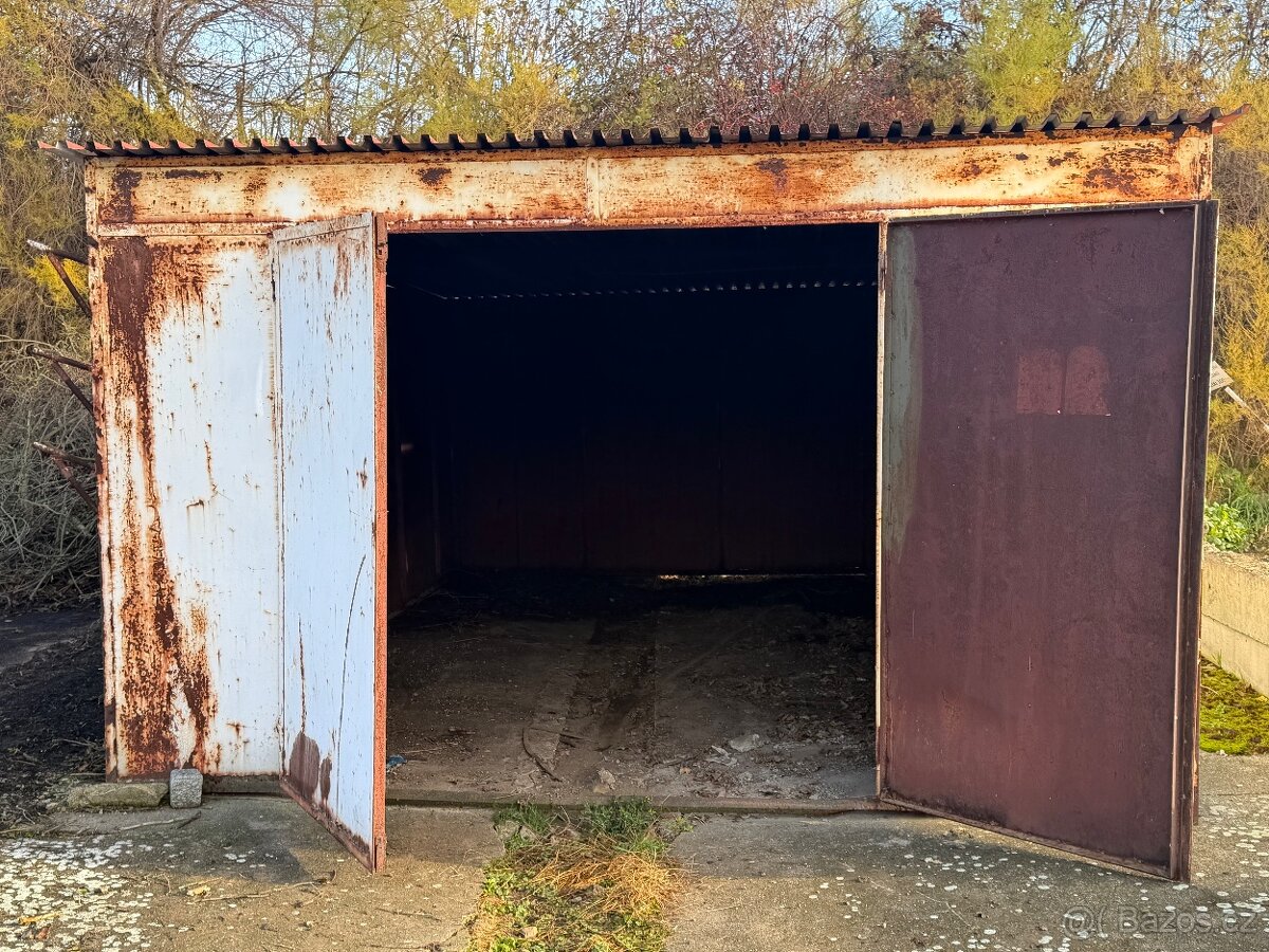 Plechová garáž - 3