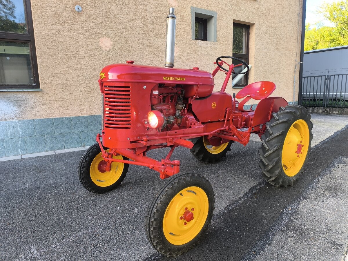 Massey Harris Pony 812 - 3