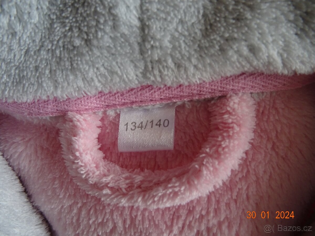 Dívčí župan 134-140 - 3