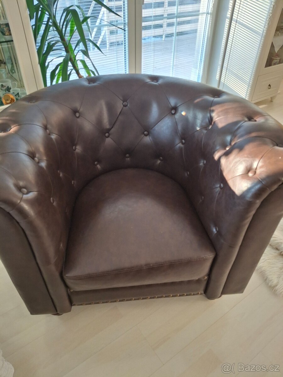 Prodám sedačku a 2 křesla - 3