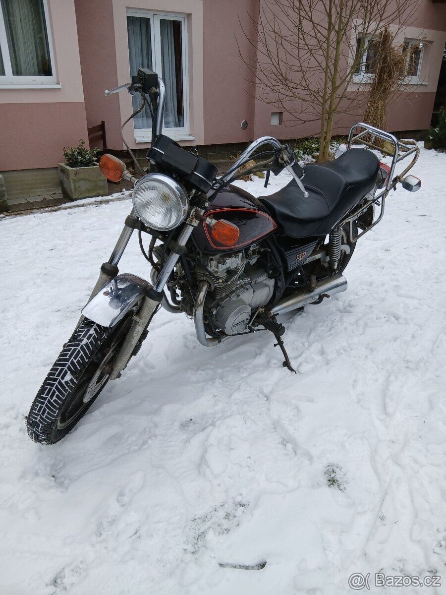 Kawasaki KZ 440 A LTD - 3