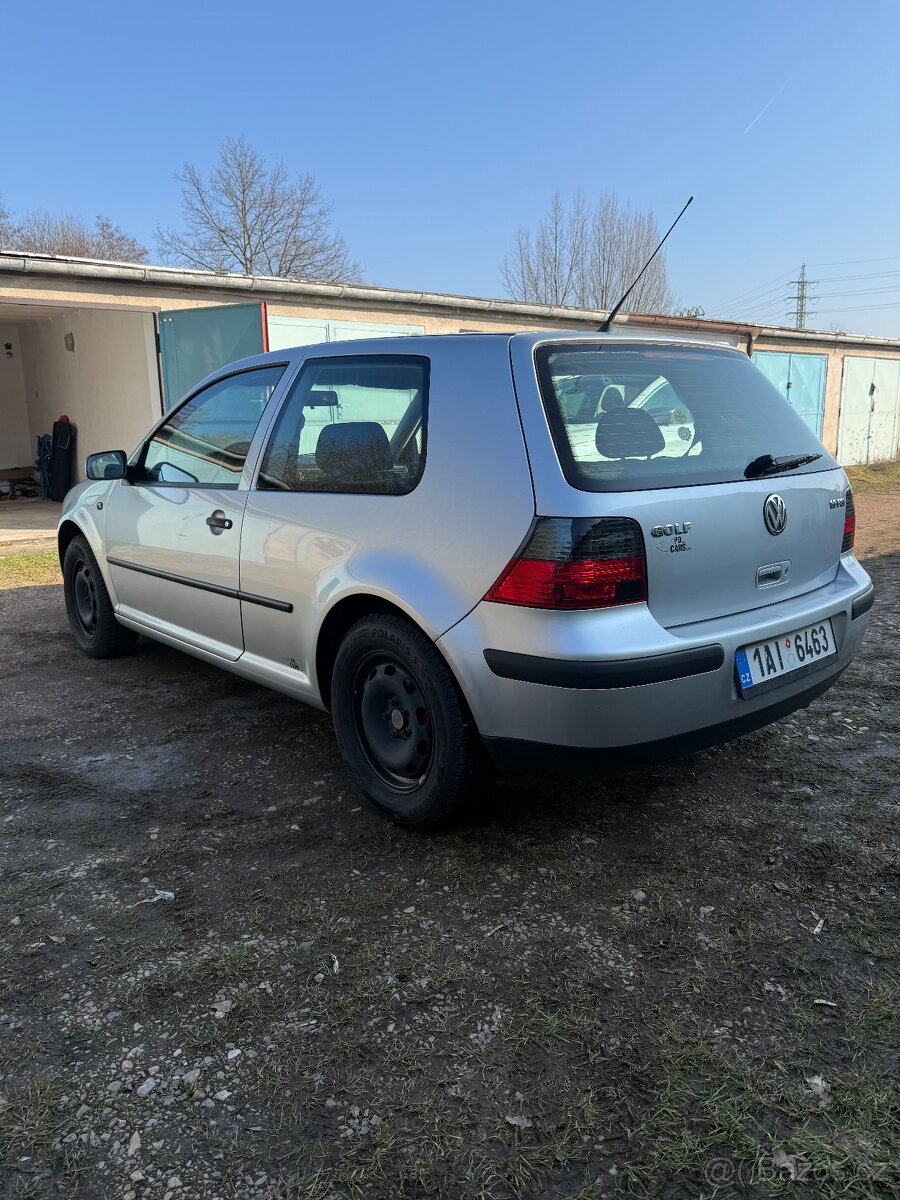 Golf IV 1.6Fsi (3dv.) - 3