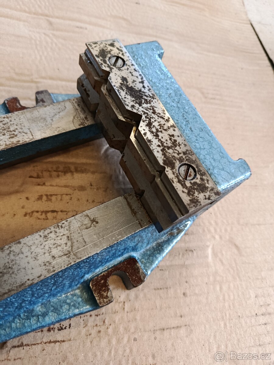 Svěrák Strojtex PS 125 - 3