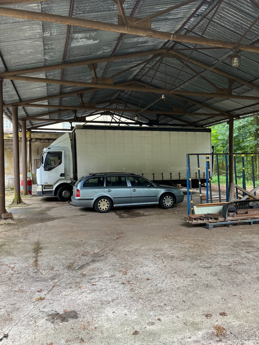 PRONÁJEM 900 m2 Soběslav , garáž , sklad , dílna - 3