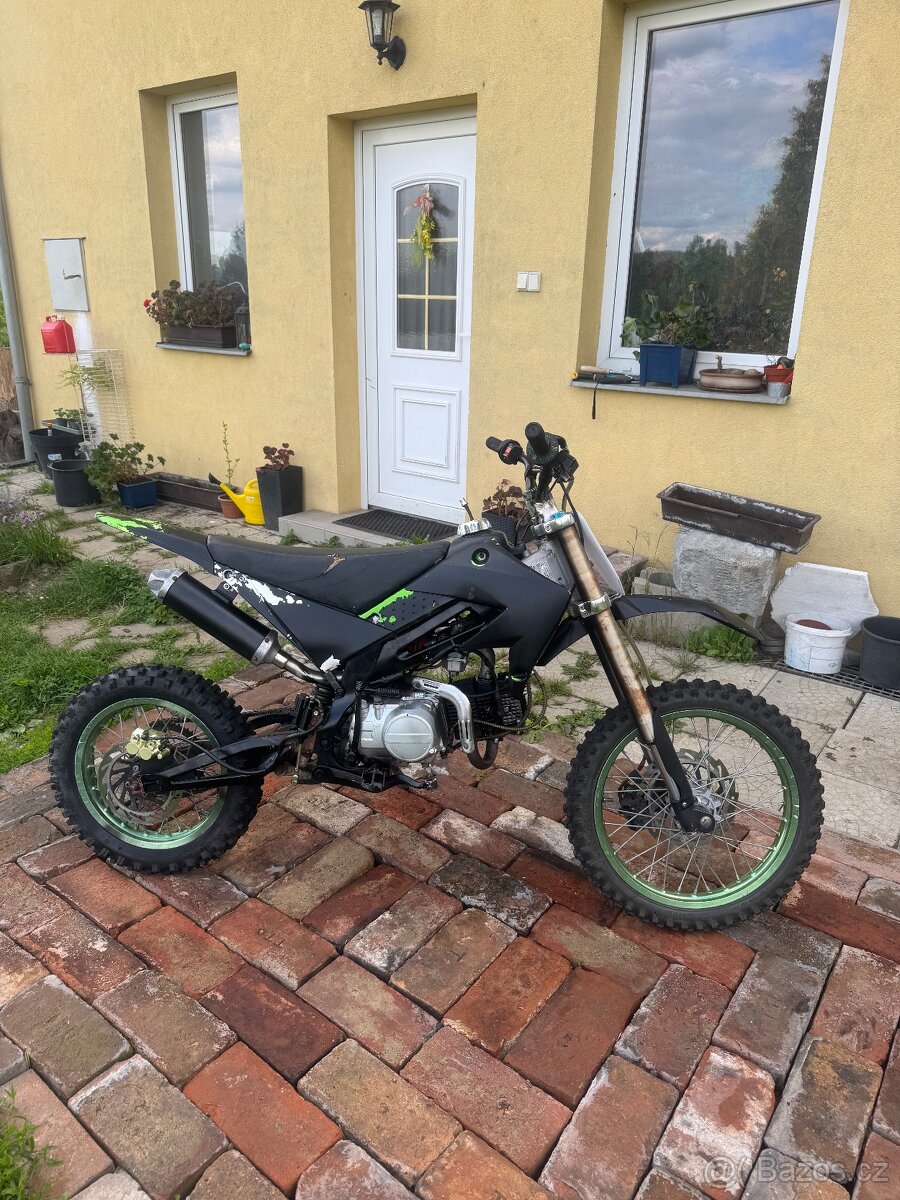 Pitbike YX 140 - 3