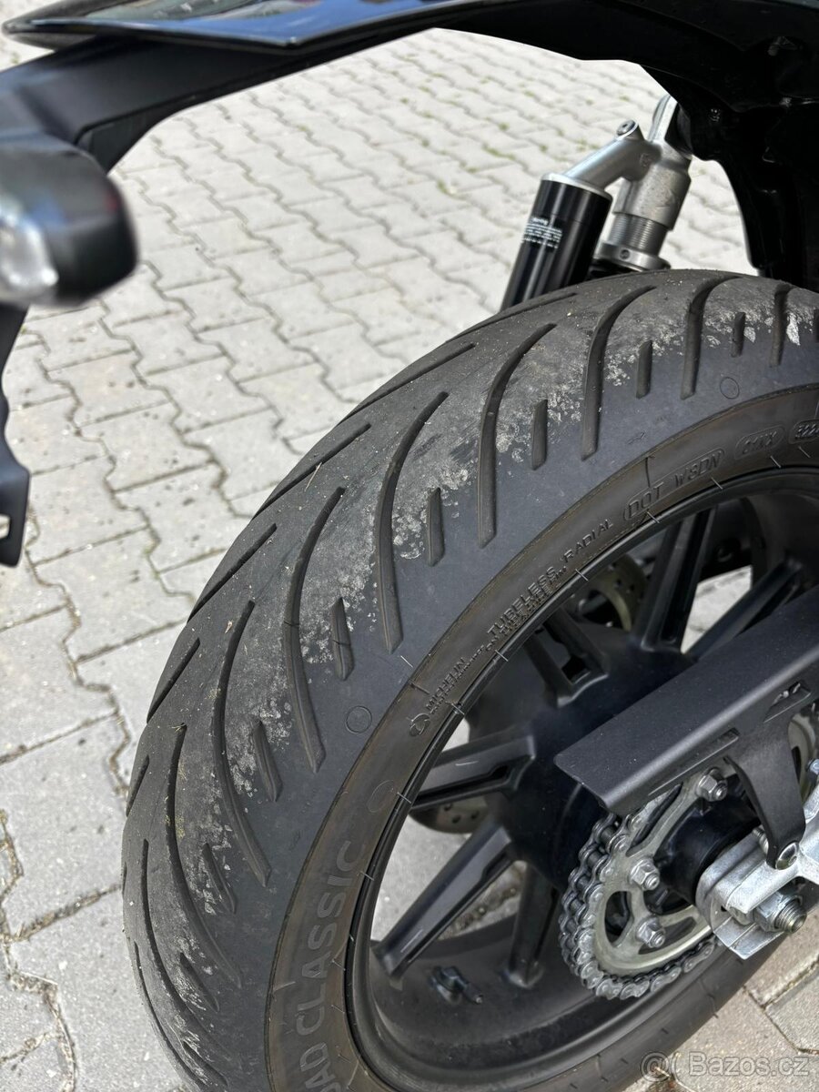 Triumph Speed Twin 900 - 3