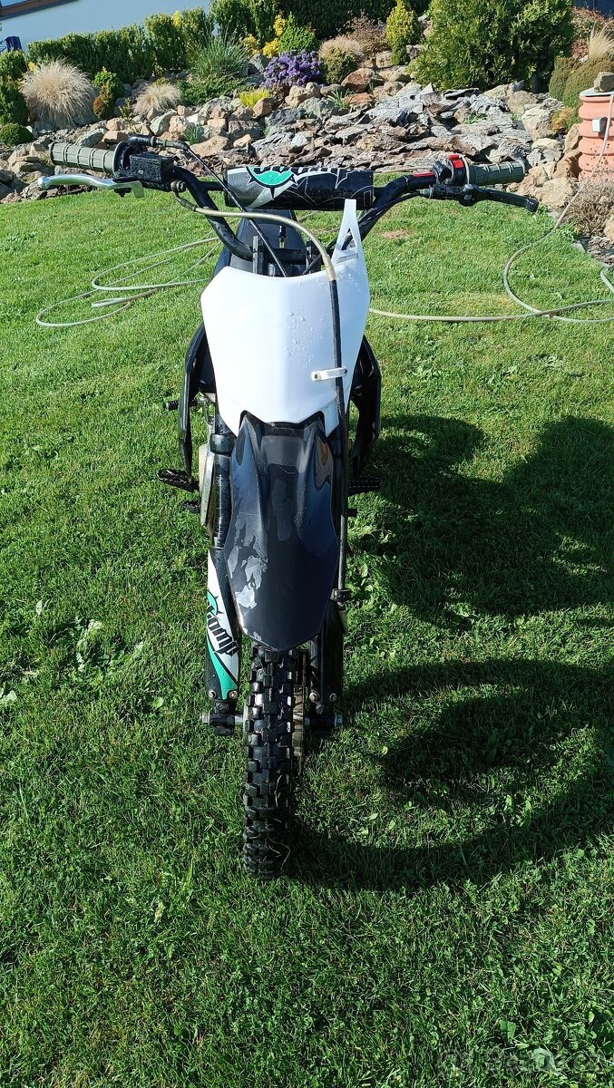 Stomp ss 125 2019