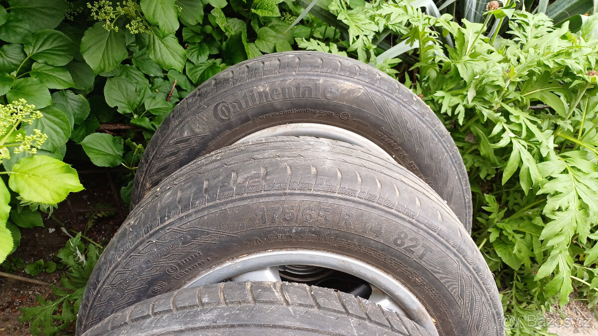Alu disky Titan  ET37 s letnimy pneu Continental  175/65 R14 - 3