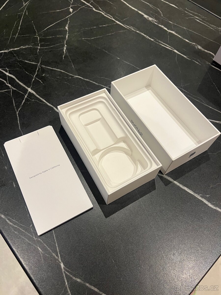Zachovalá krabička Apple Iphone X - 3
