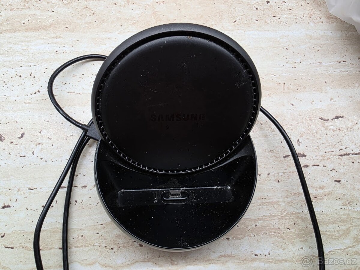 Samsung DeX station EE-MG950 - 3